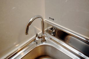 �N���b�N�Ŏ��̃y�[�W��